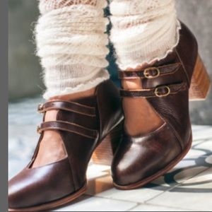 BALIELF handmade shoes, so 8.5 heal 2.5